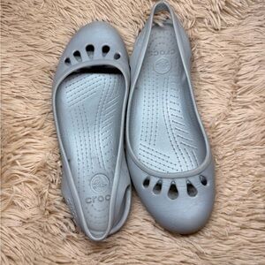 CROCS Gray Flats